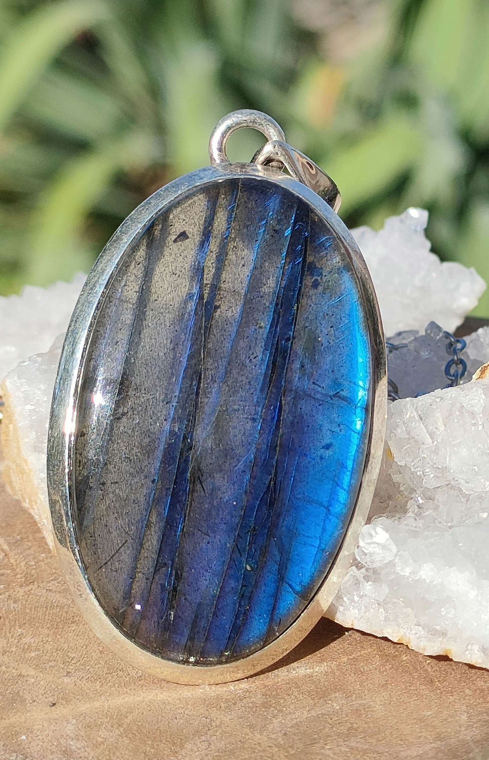 Miniature : Pendentif en Labradorite 