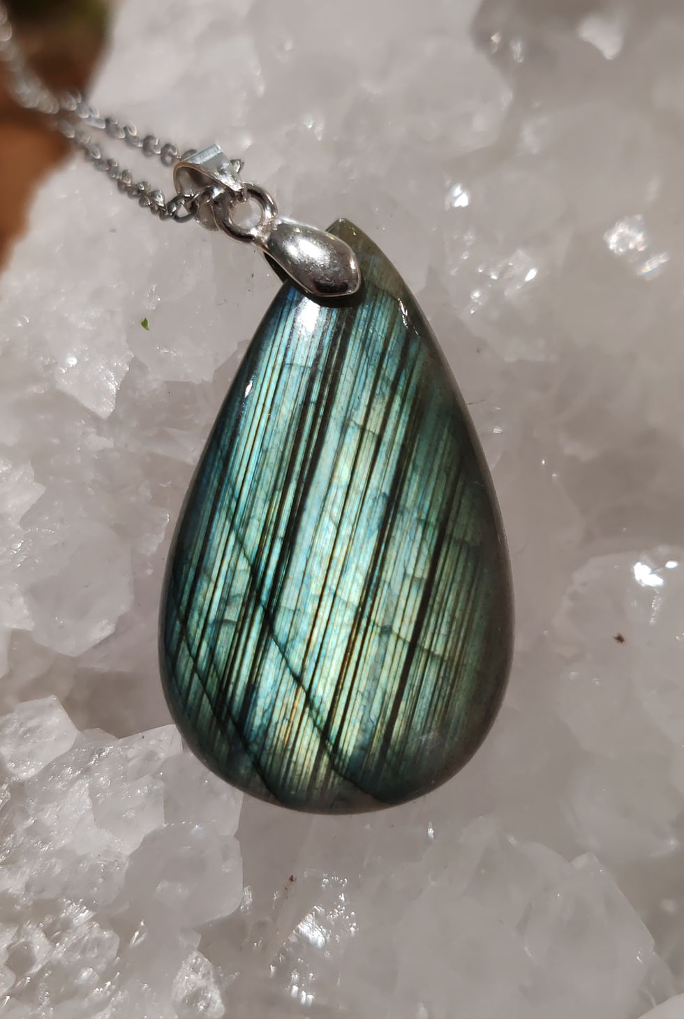 Miniature : Pendentif en Labradorite