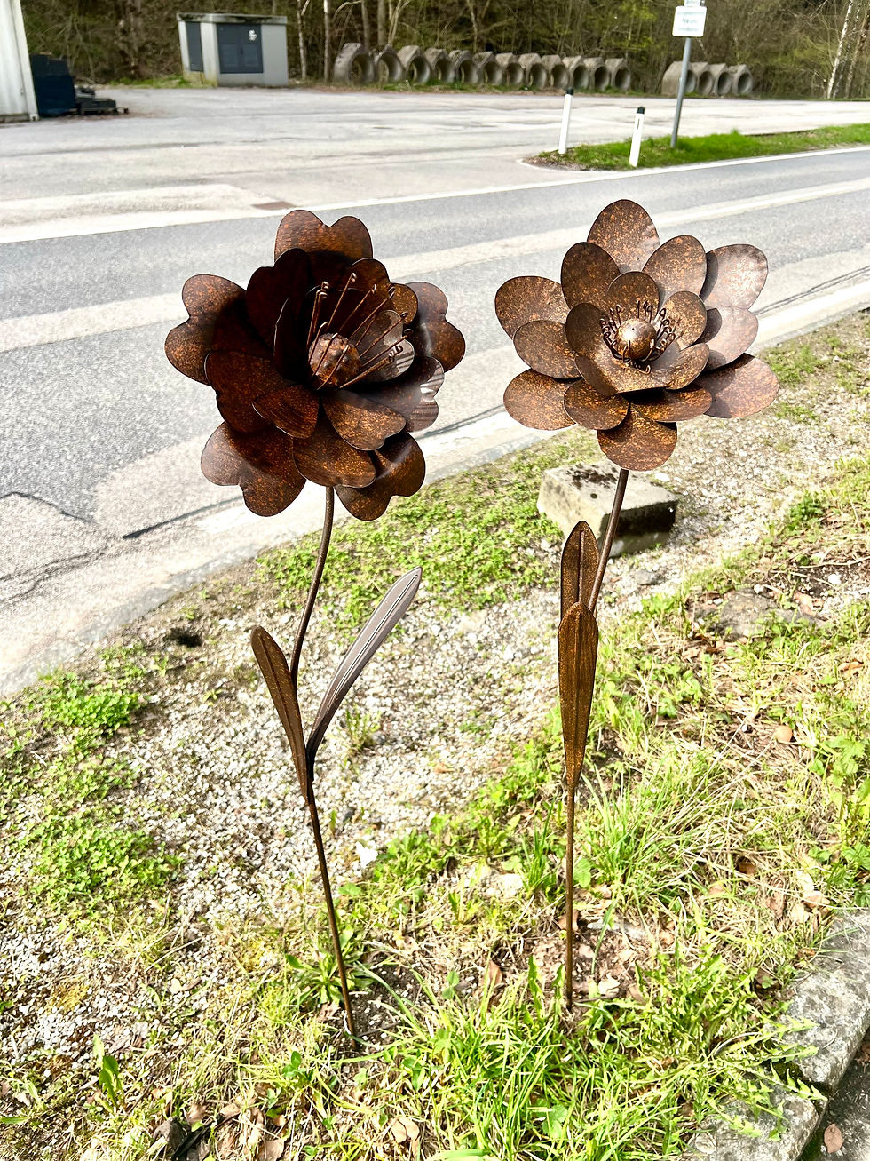 Miniaturbild:   Blumen am Stab Metall,24x19xH 125 cm, Preis pro Stück , Gartendeko, Gartendek