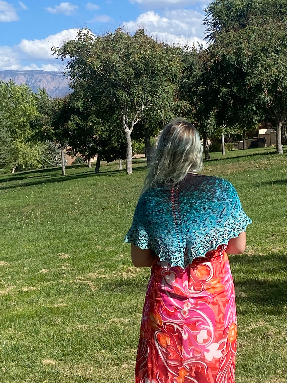 Thumbnail: Manta Ray Shawl Pattern