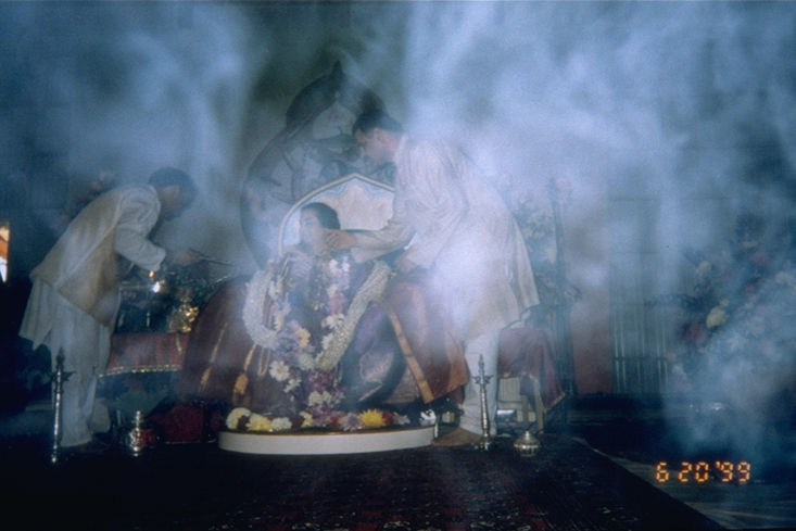 A Prayer at Shri Mataji’s Lotus Feet