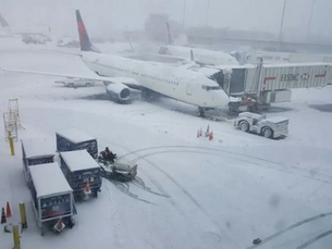 Tormenta de nieve en EE. UU. provoca cancelación de vuelos desde y hacia RD