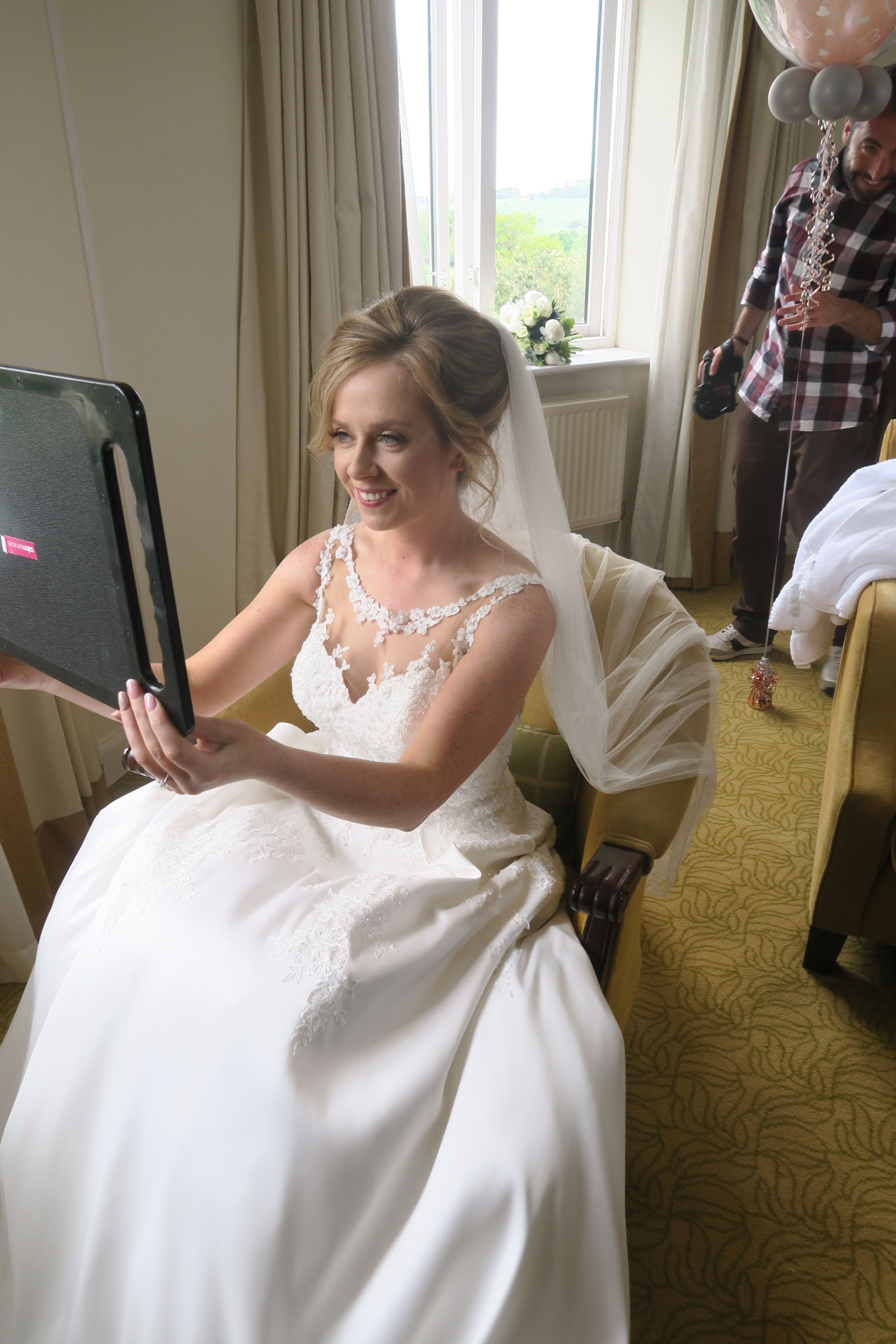 Circles Bridal Hair and Makeup