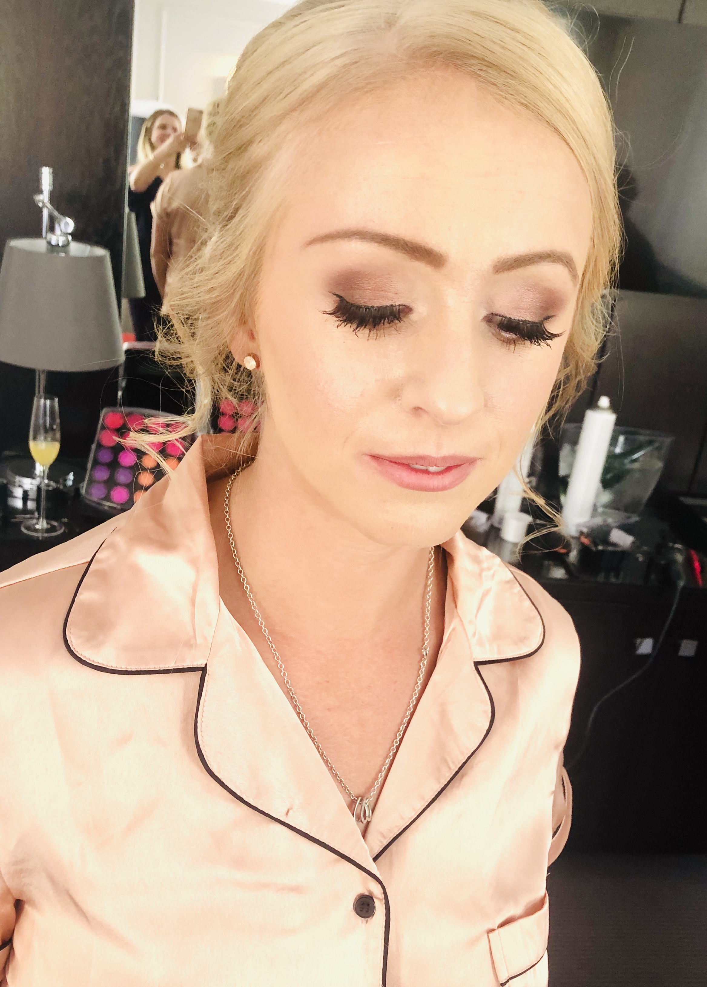 Mobile Hair And Makeup Artist Edinburgh Saubhaya Makeup