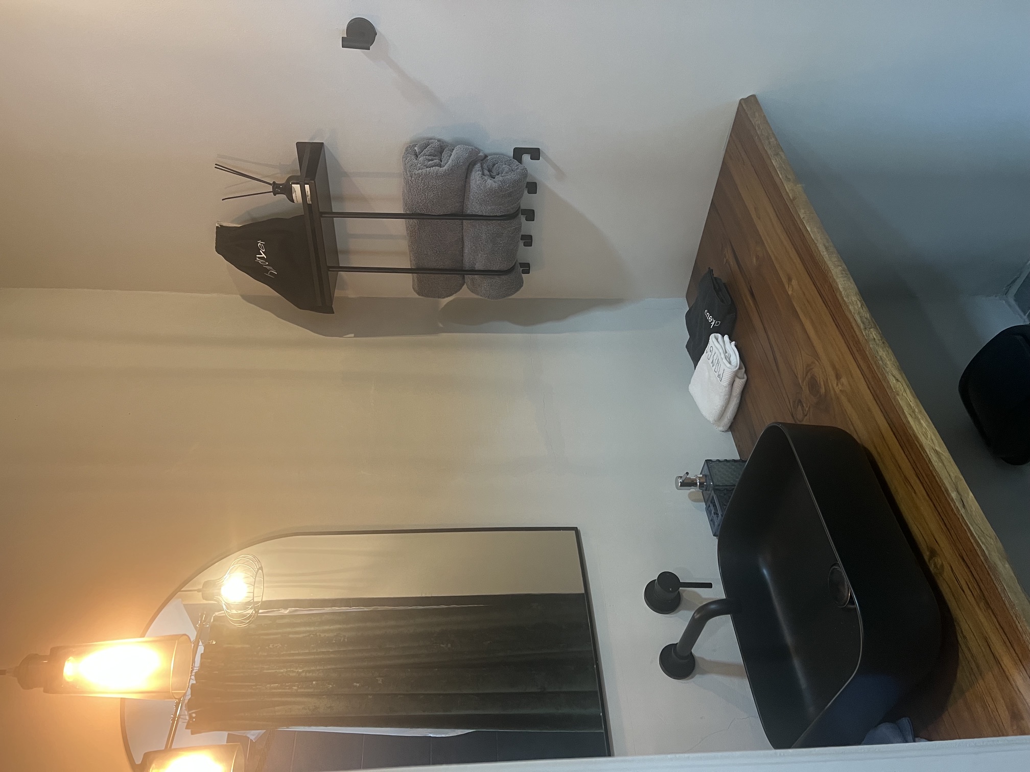 Guest bedroom at Sueño Mono