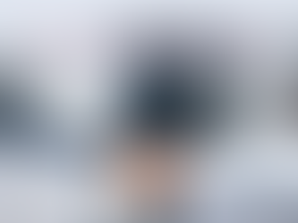 When to Franchise vs. License (How Million-Dollar Lawn Businesses Expand Without Losing Control)