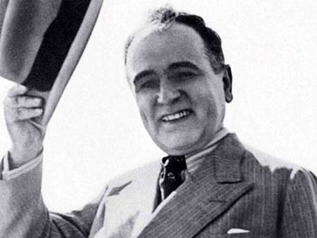Luiz Carlos Canheo: Eleições pós-ditadura: 1945/47