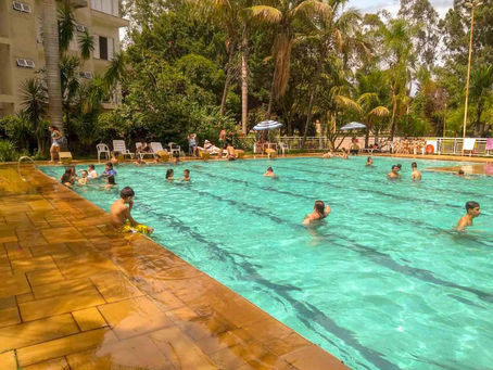 Calor marcante impulsiona os negócios de verão e lazer