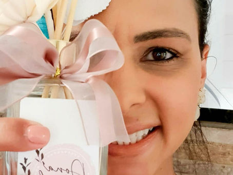 Profissional troca trabalho fixo por casamento e aroma