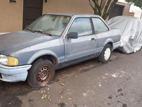Projeto determina recolhimento de carros abandonados em Monte