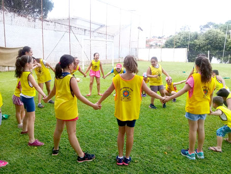 Quando as férias escolares trazem prazer aos estudantes e também para os pais