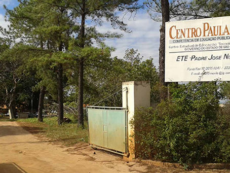 Prefeitura e ETEC discutem oferta de educação de qualidade