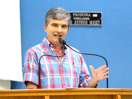Vereador defende que produtores rurais forneçam todos os produtos in natura da merenda