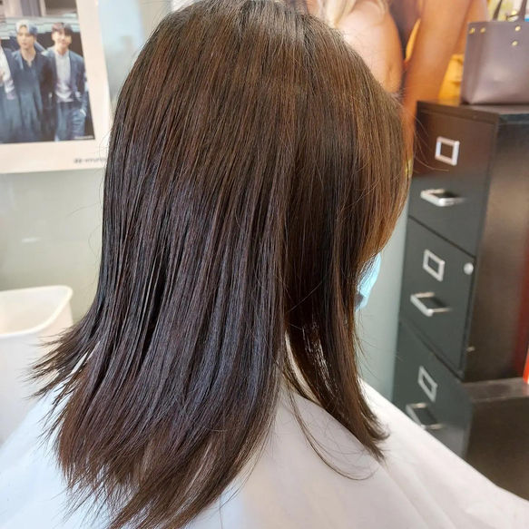 34.3 Women short cut.jpg
