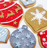 Christmas bauble biscuits