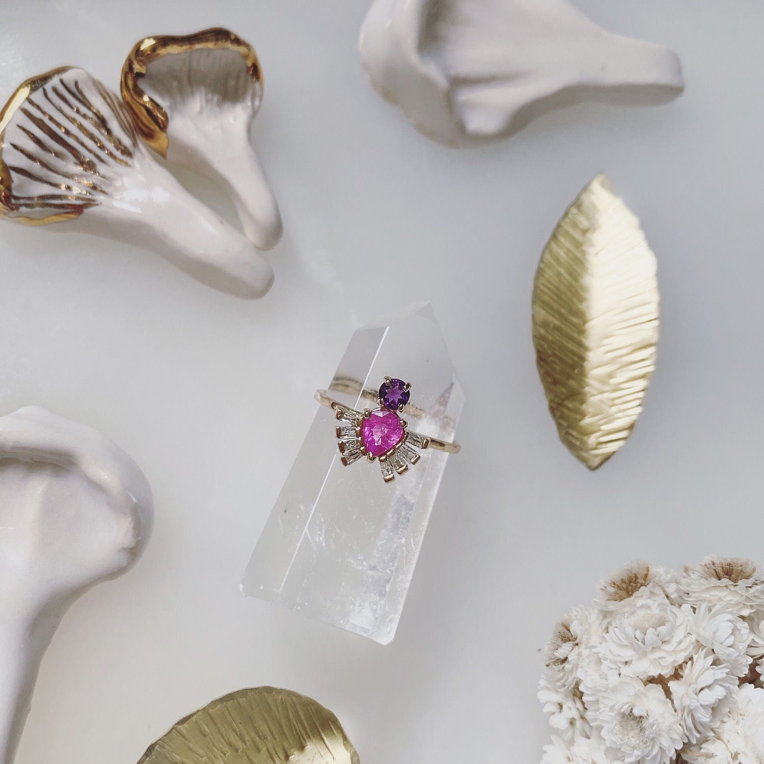 ROYAL BEETLE Ring - PINK SAPPHIRE