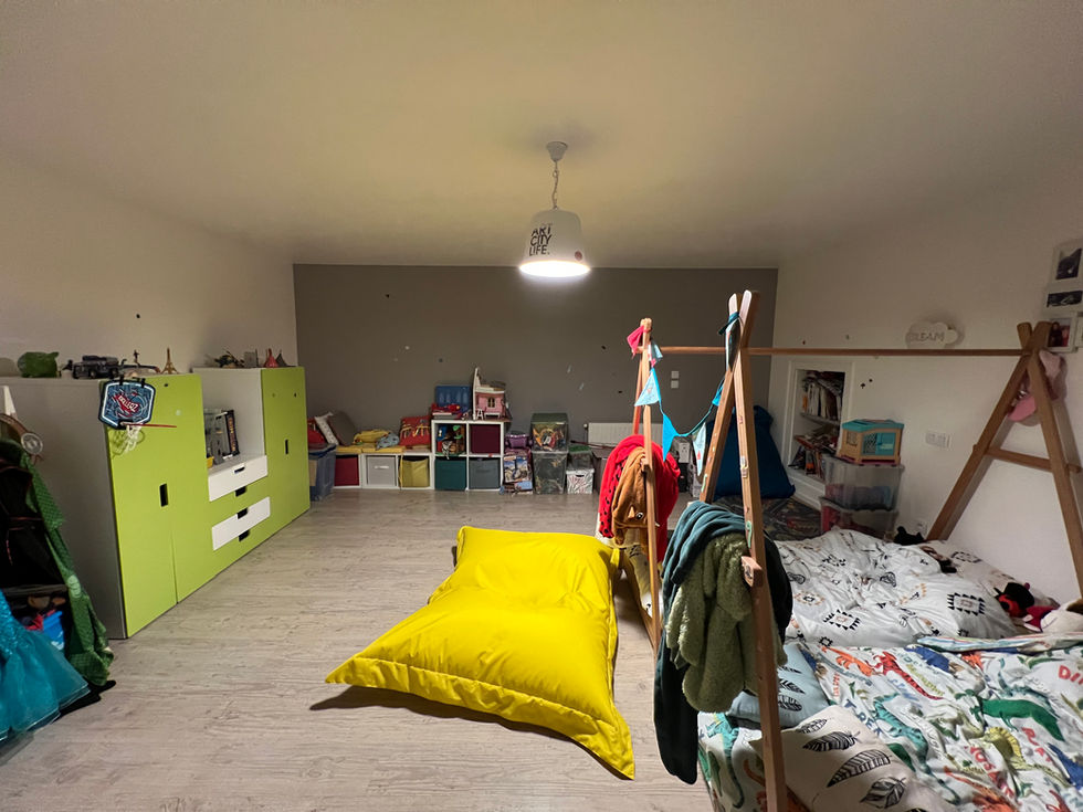 Chambre actuelle de 30 m2 partagée par les deux enfants