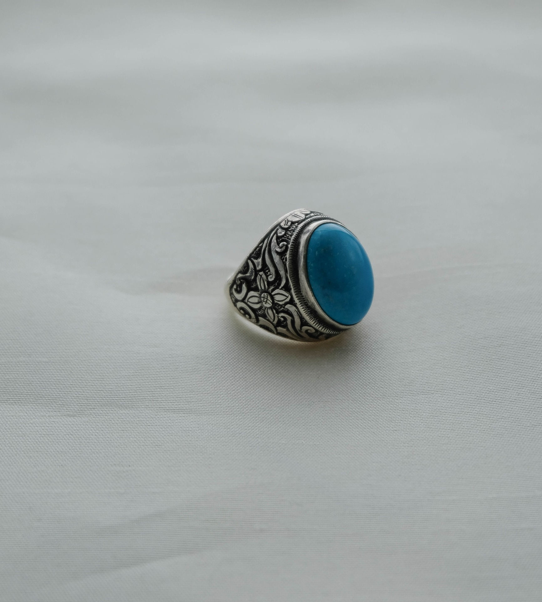 Sleeping Beauty Sliver Ring