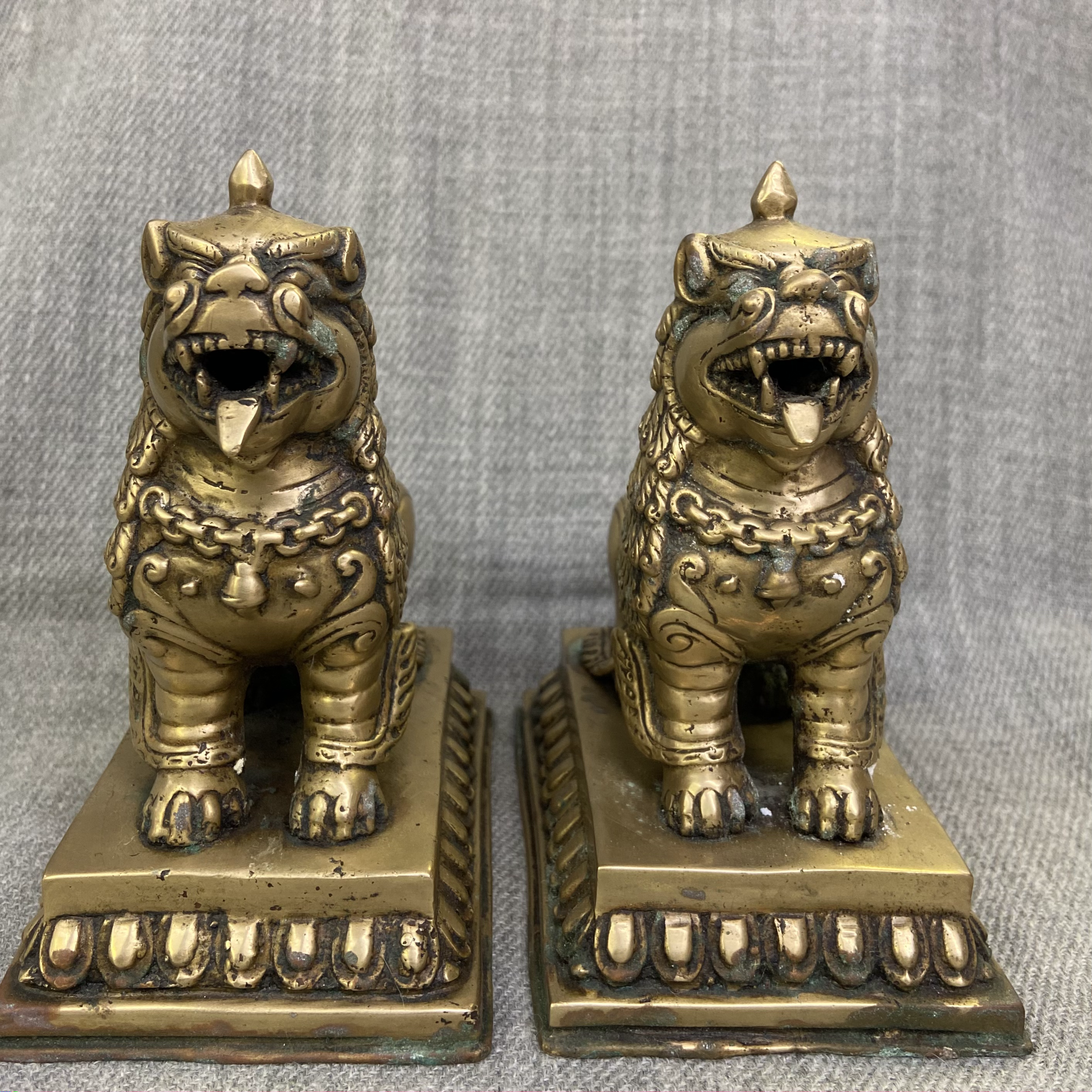 Mini Copper Snow-lion Statue