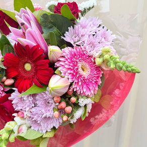 Flourishing Blossoms: The Ultimate Guide to Flower Care