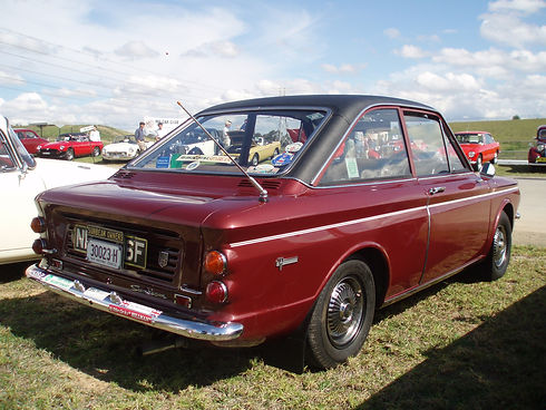 1967_Sunbeam_Stiletto_GT_(5095820059).jp