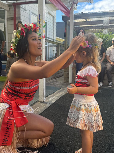 moana character crowning and playing with birthday girl in children birthday party entertainment