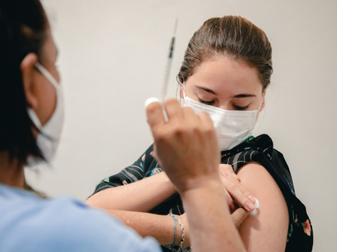 Vacina contra a gripe reduz em até 20% o risco de morte e internações em pessoas que tiveram AVC, mostra estudo