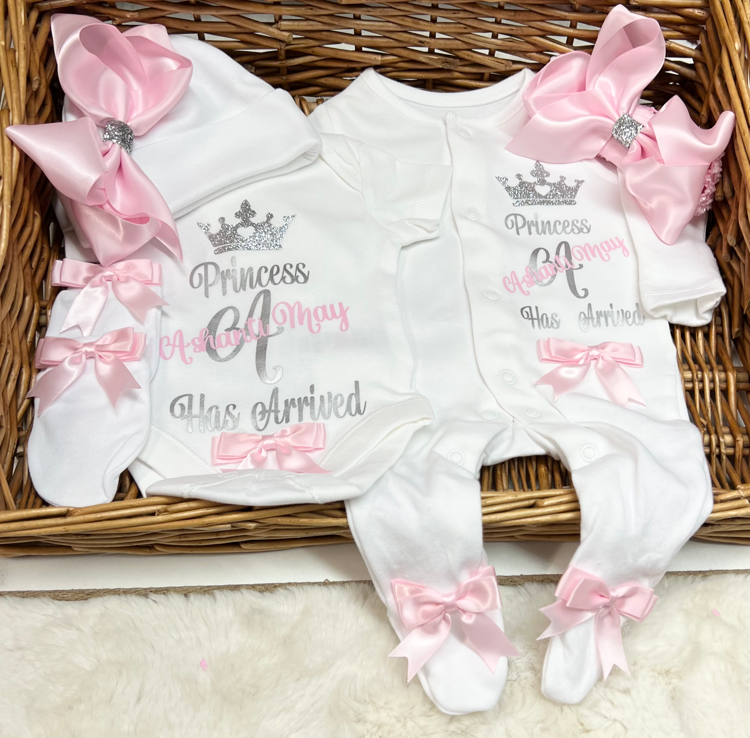 SPECIAL OFFER Baby girl homecoming set 