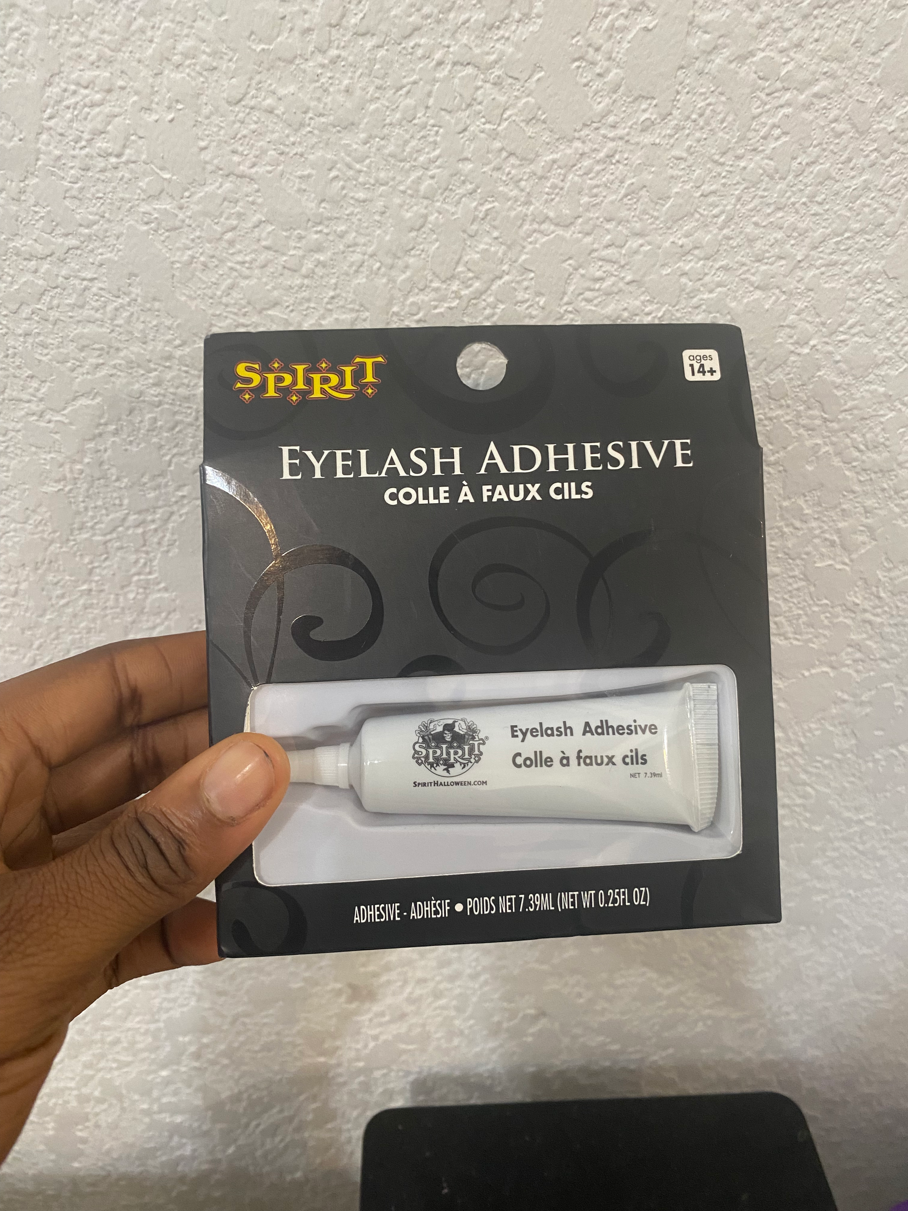 2 Packs of Eyelash Glue