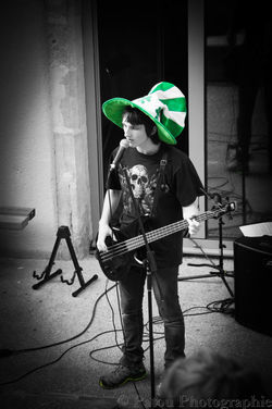 Festival du bitume et des plumes (Ls p'tits troubadours) (3).jpg