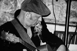 Litte Nasty au trou au loup