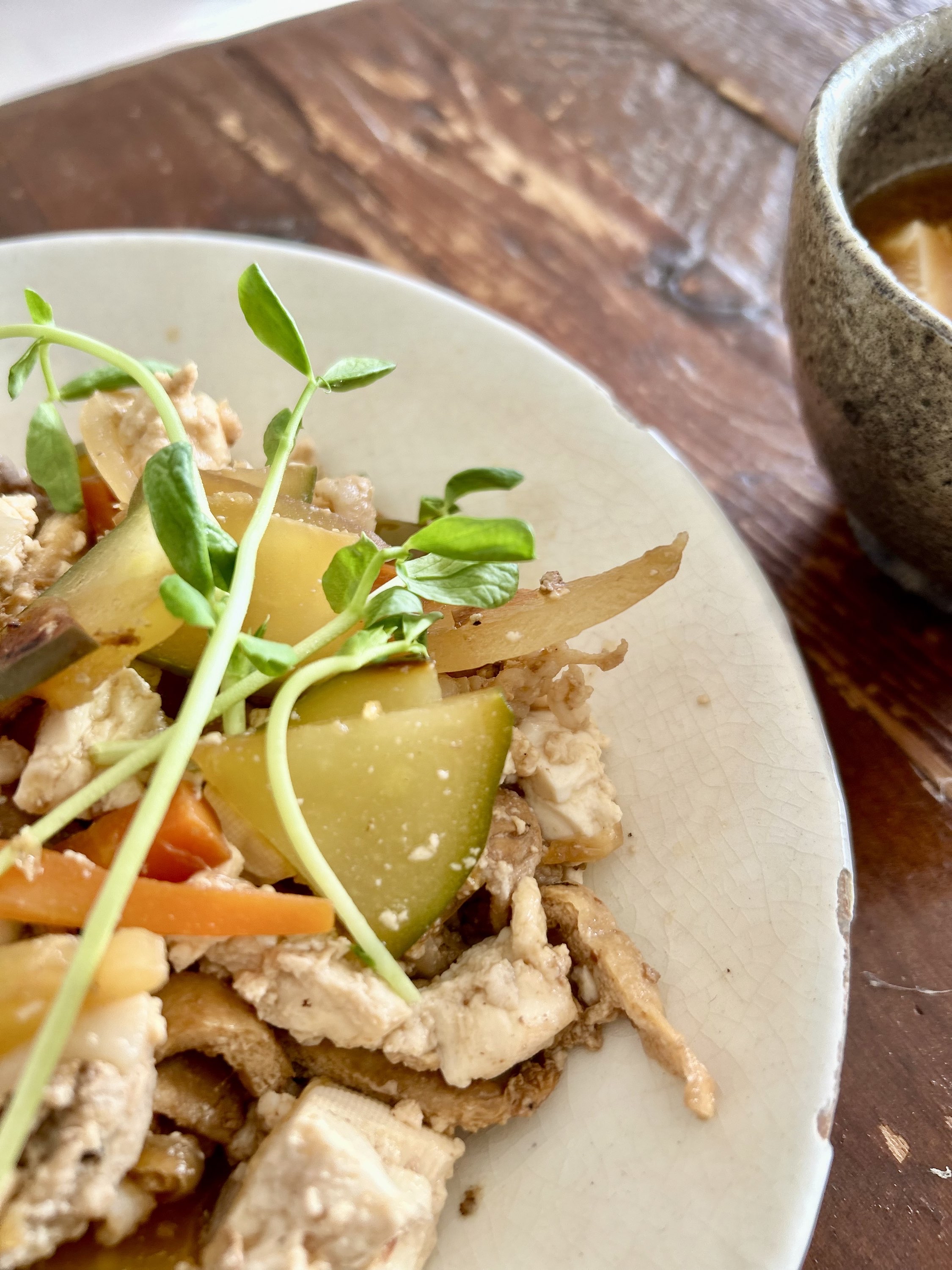 沖縄の無農薬の青パパイヤのチャンプル