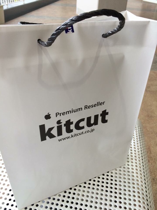 ついに買っちゃった(^з^)-☆