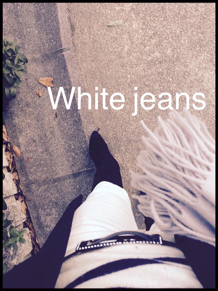 白いジーンズ