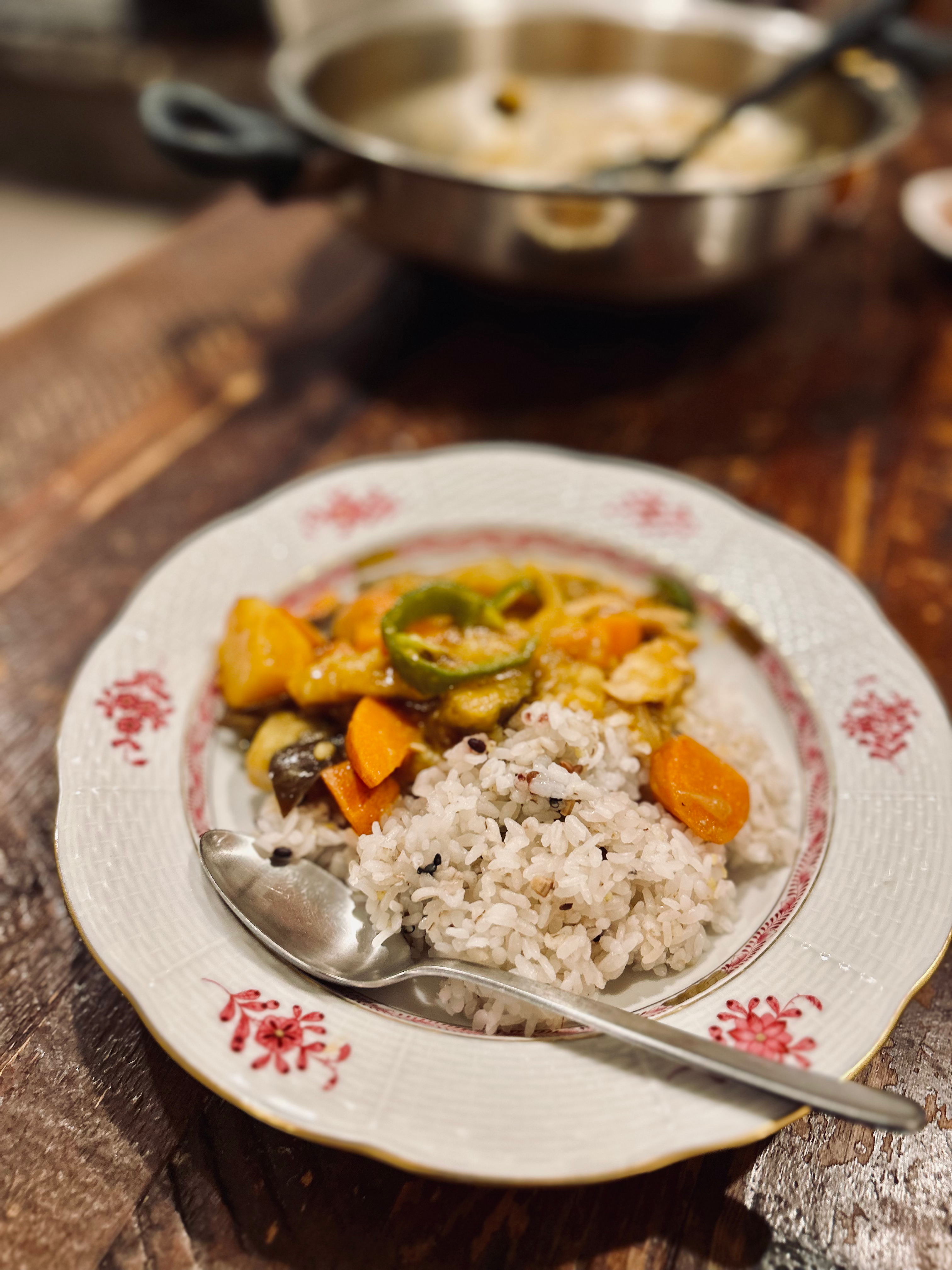 今夜はココナッツカレー🍛