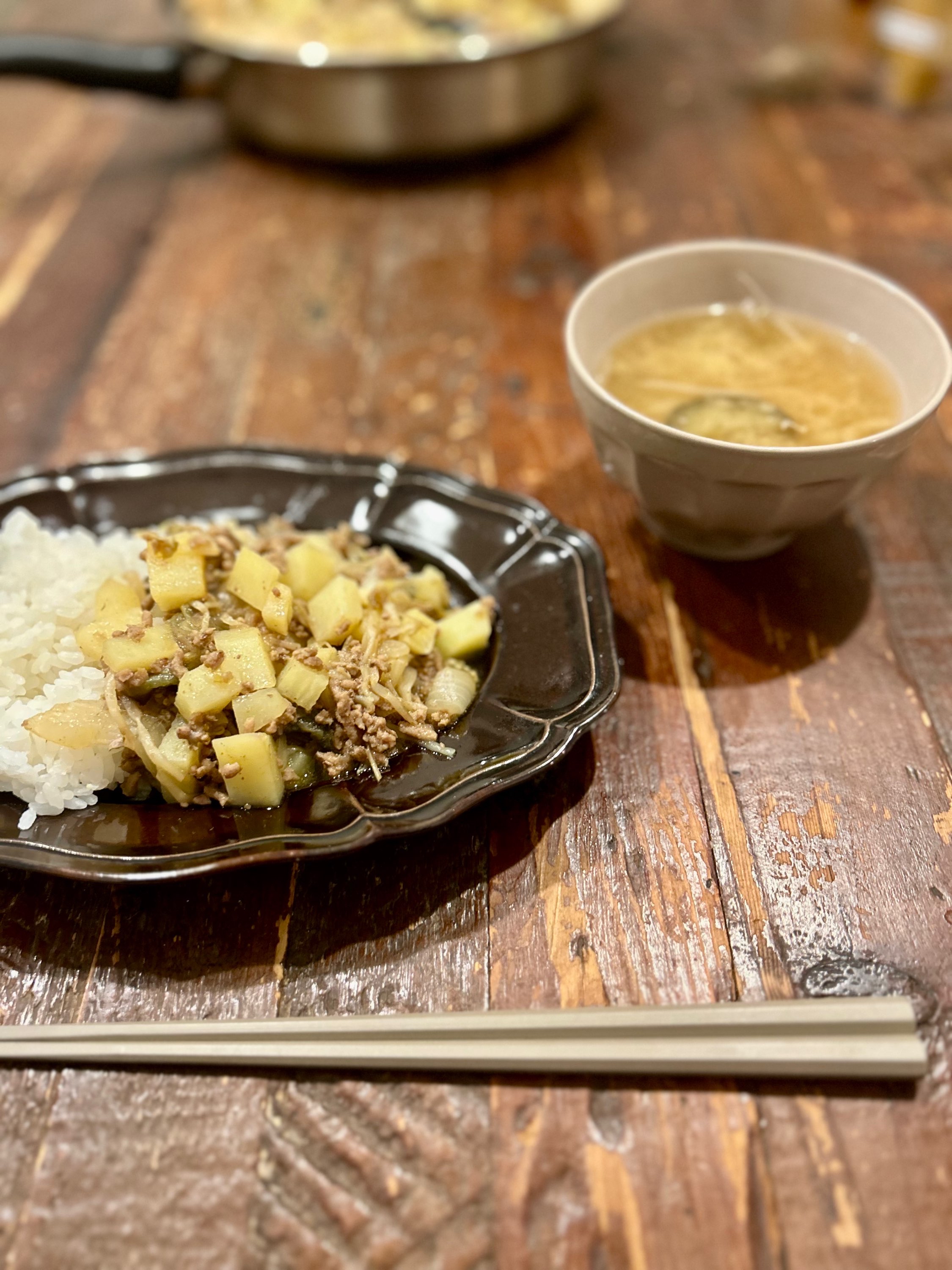 昼も夜も全く同じ材料で料理