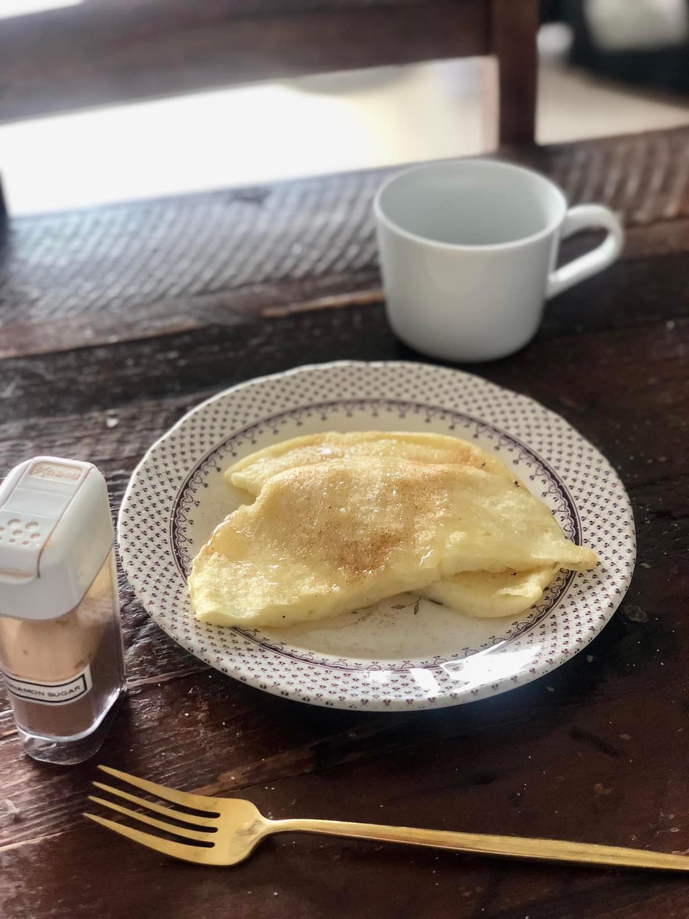 紫×ゴールド配色