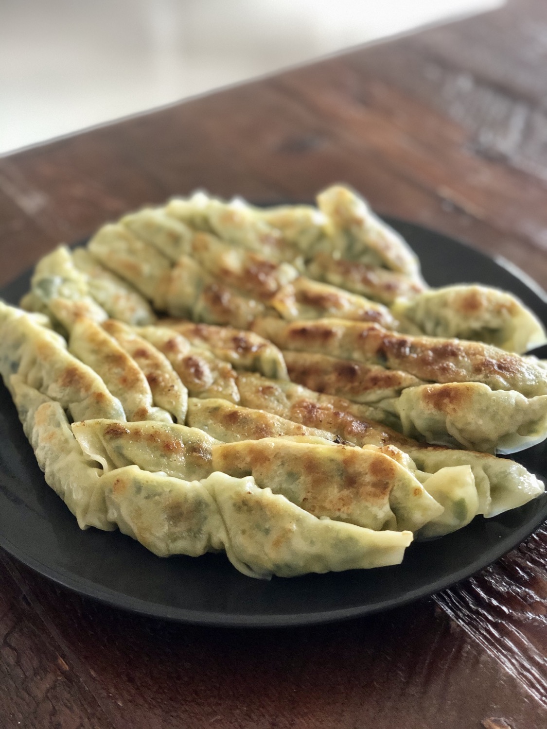 基本の餃子と卵焼きづくりを伝授❣️