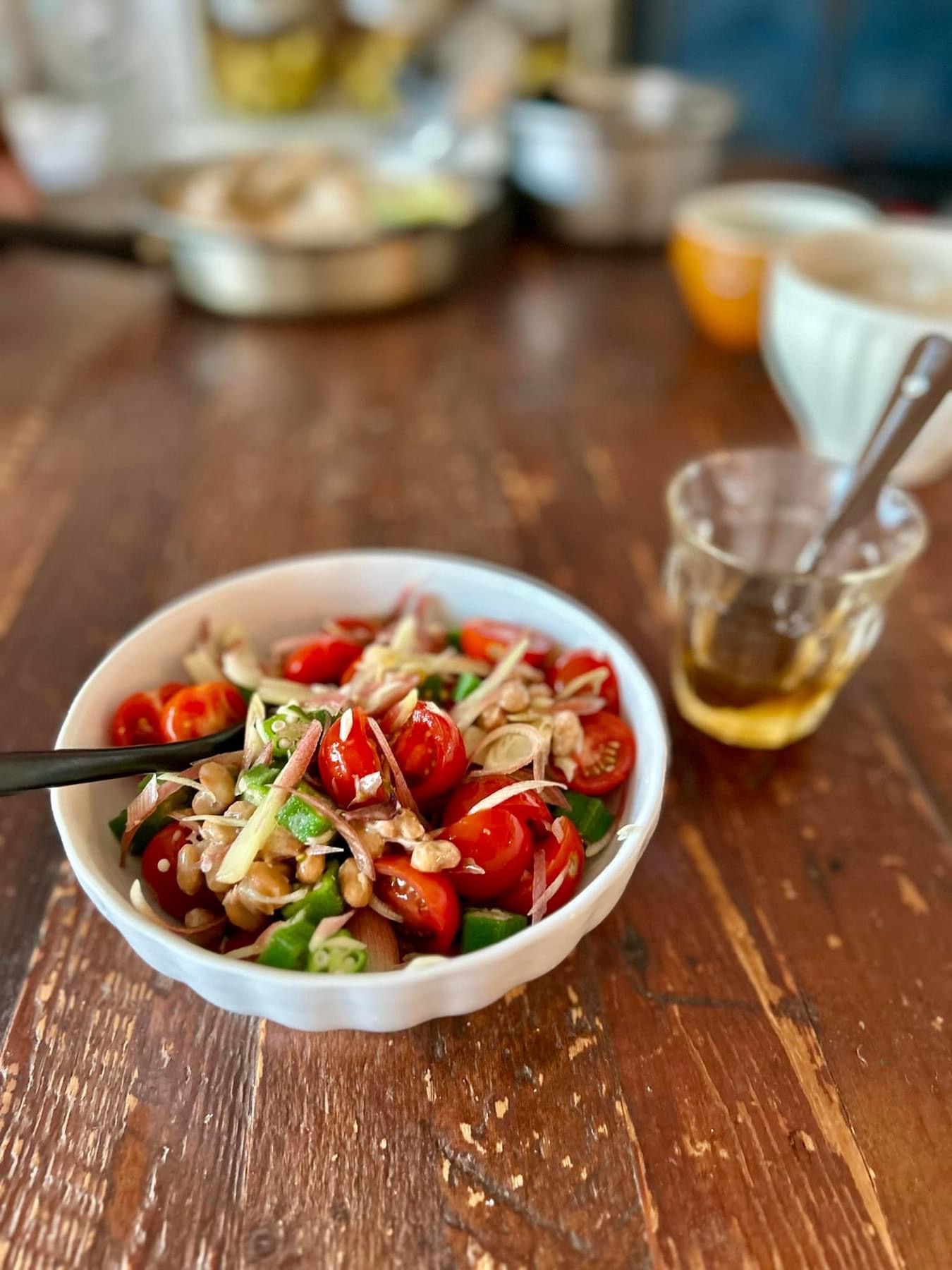 今日の晩ごはん🍳 ミョウガねばねば丼？