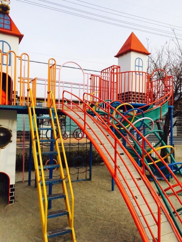 このジャングルジムとも最後