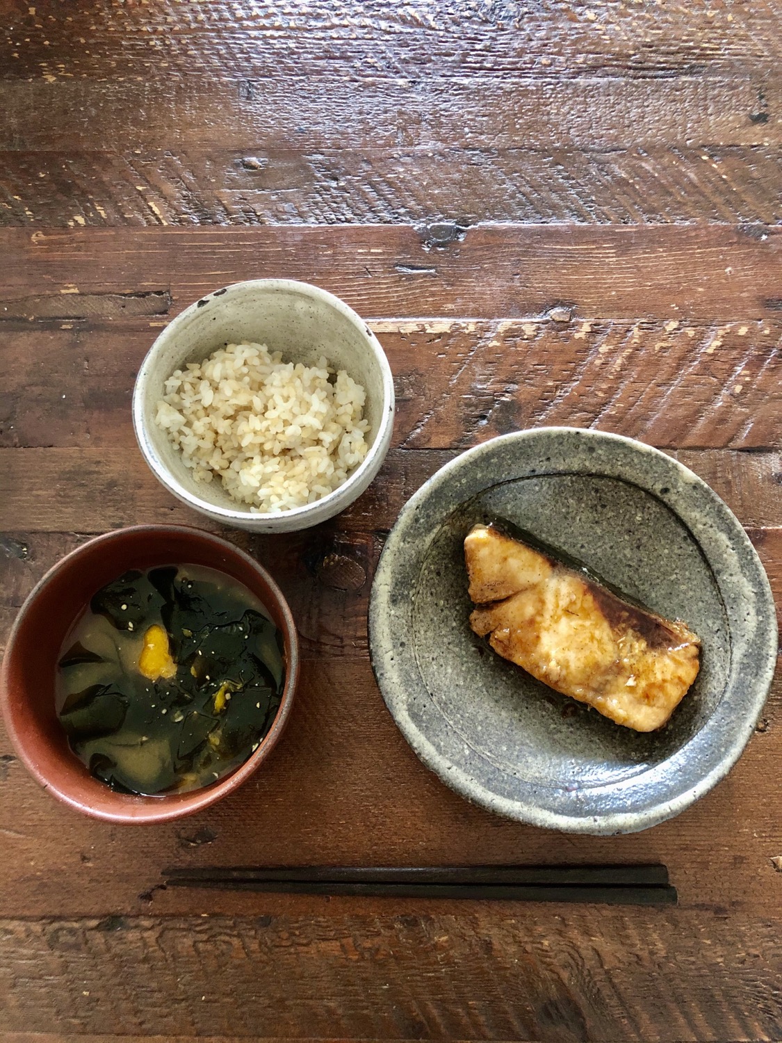 今日の昼ごはんは和食定食