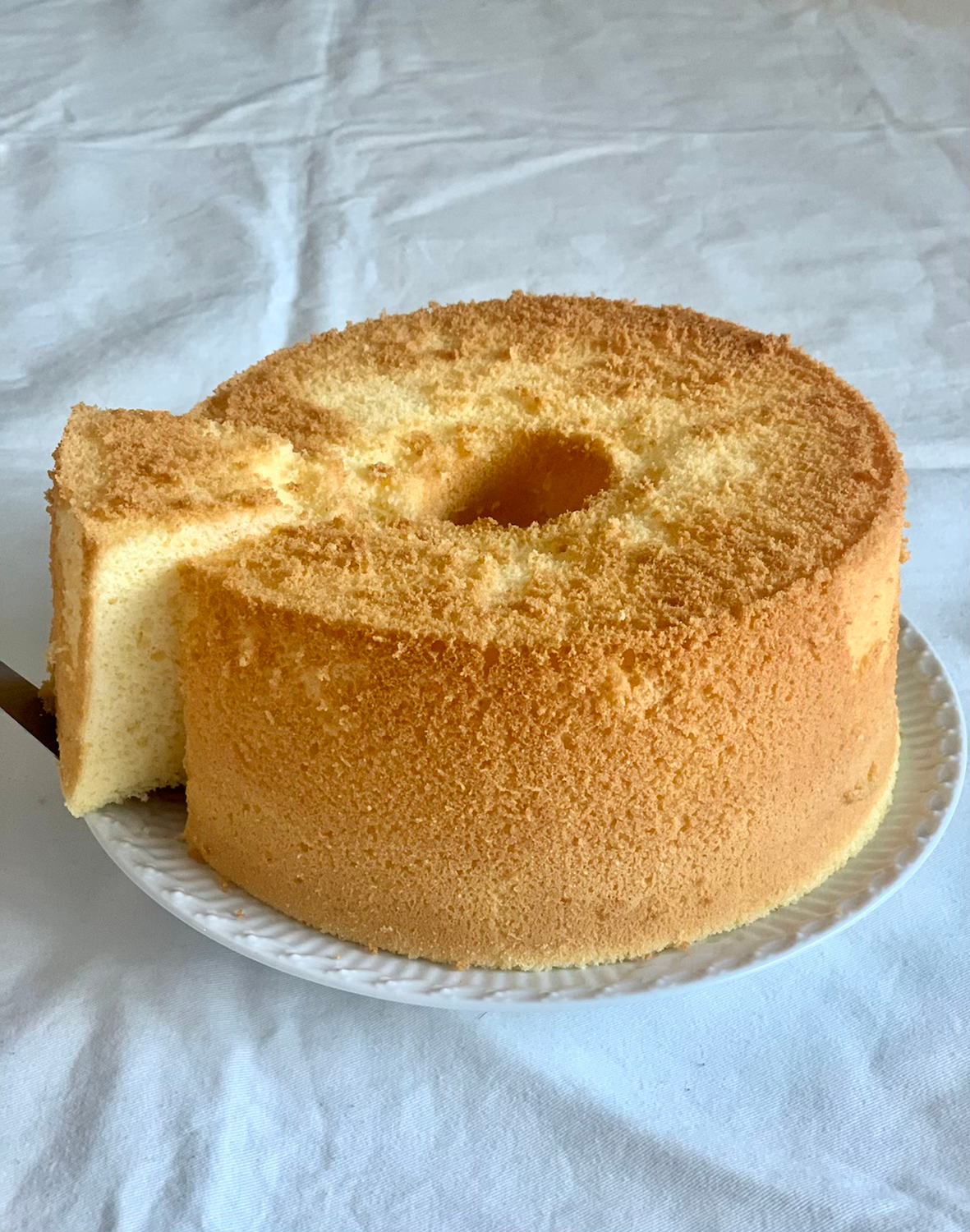 簡単ふわふわシフォンケーキ
withシナモンホイップ✨