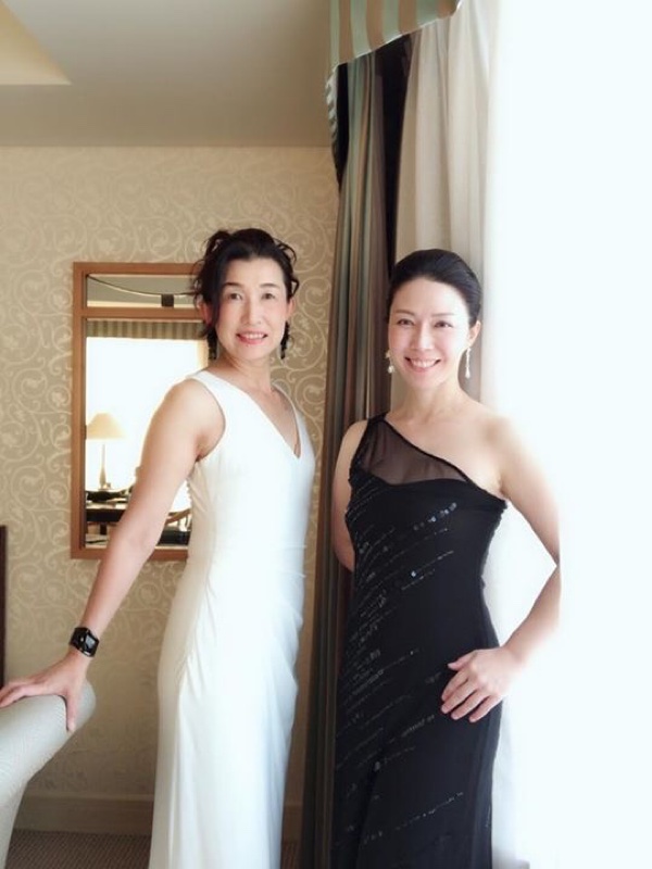 東京:デヴィ夫人ビザンデパーティ