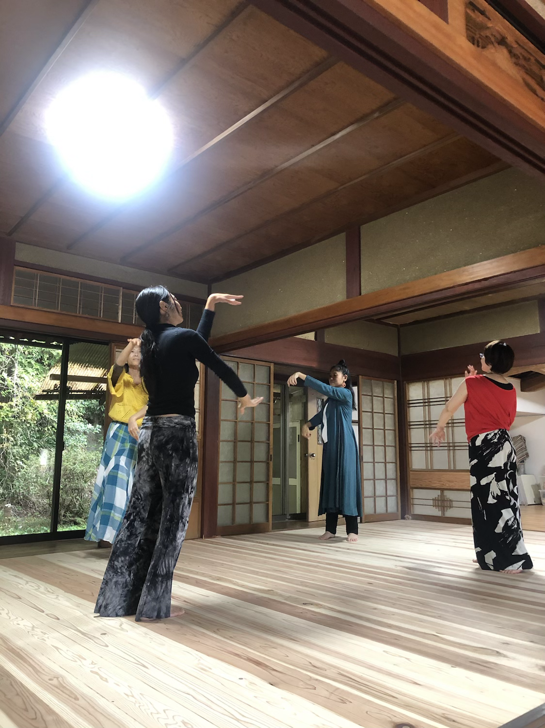 女神のベリーダンス