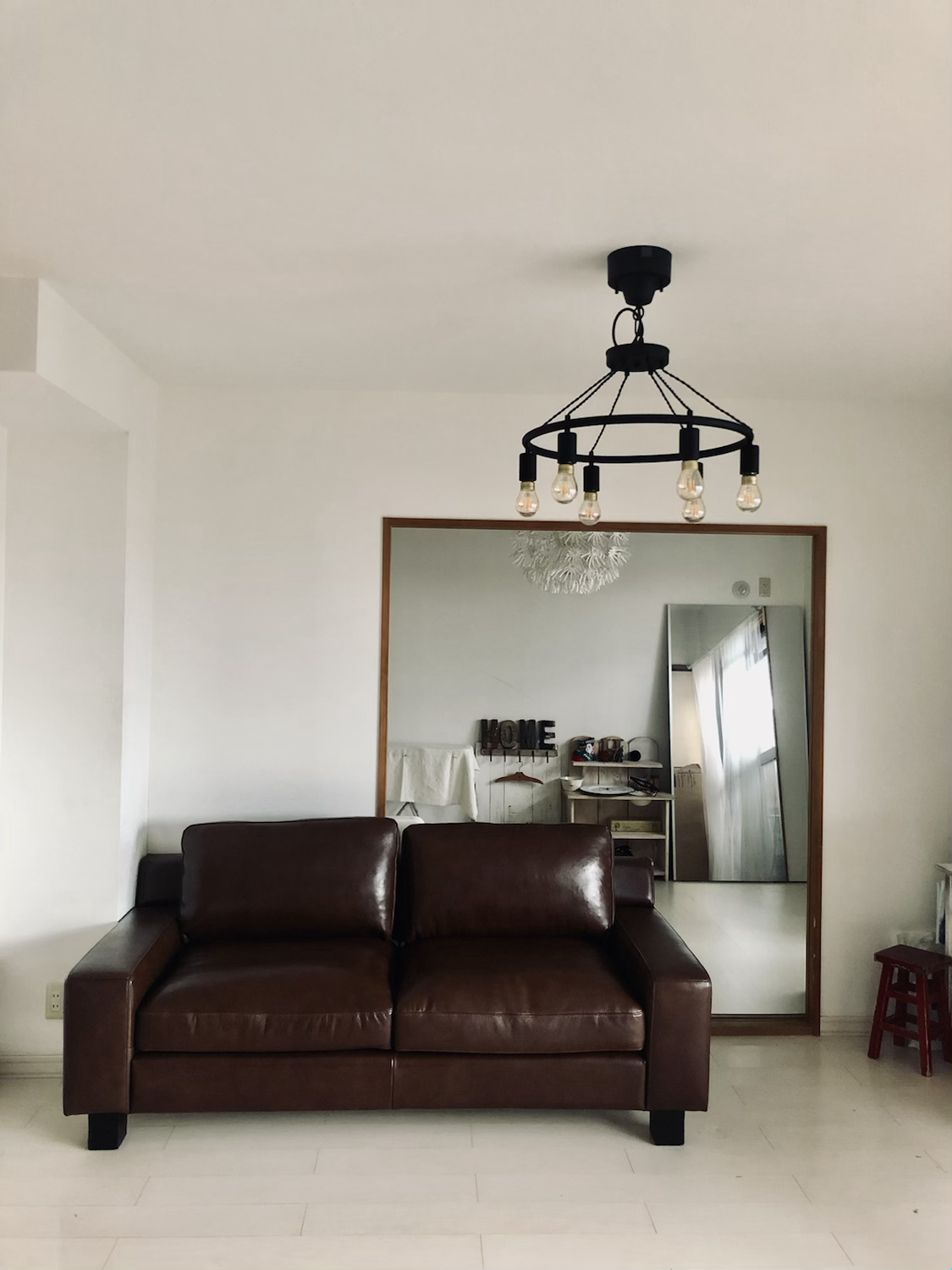 理想のソファーがやってきた