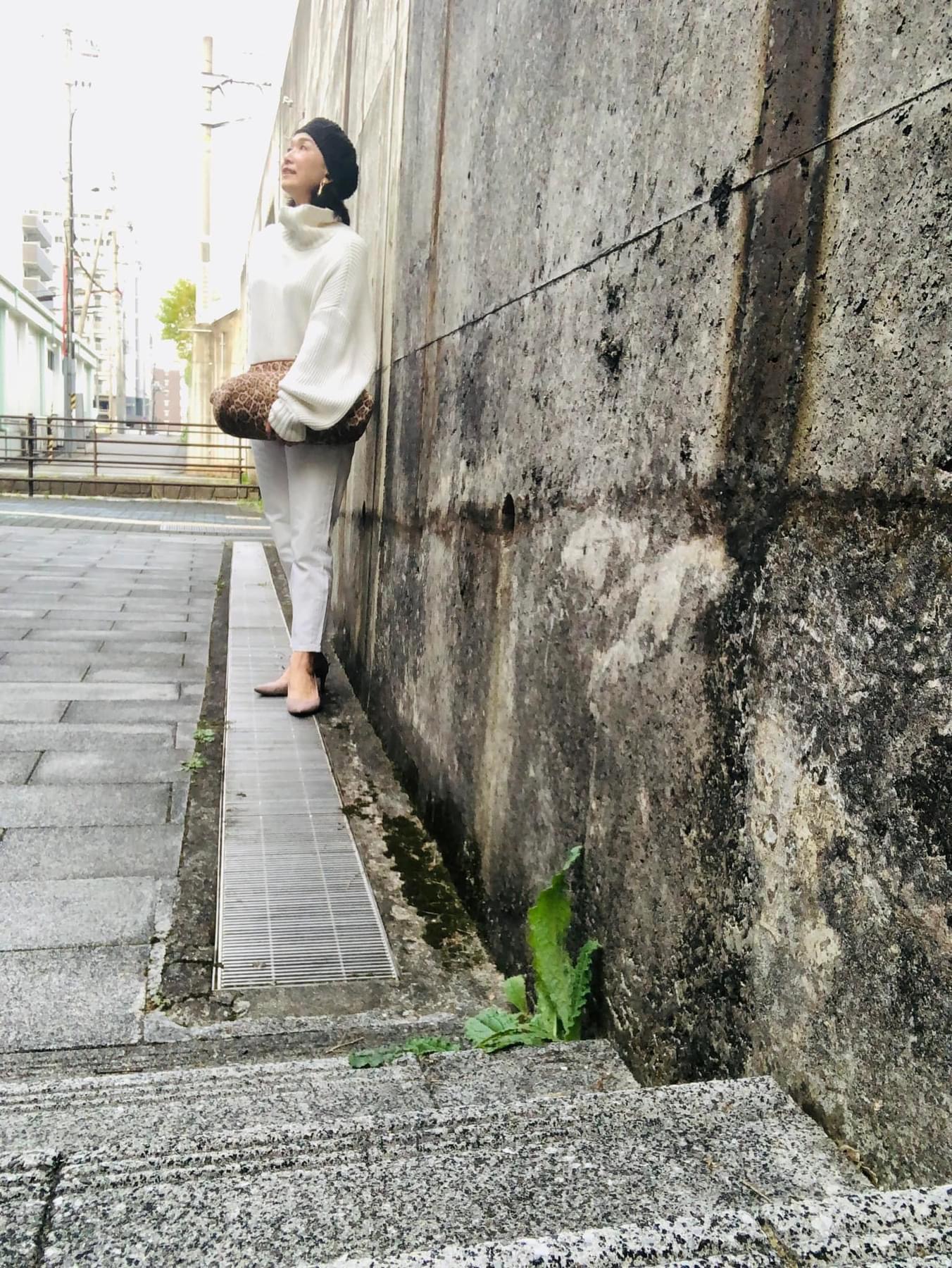 真っ白ワントーンファッション