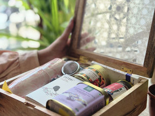 How to Choose Corporate Gifts Employees Will Actually Keep
