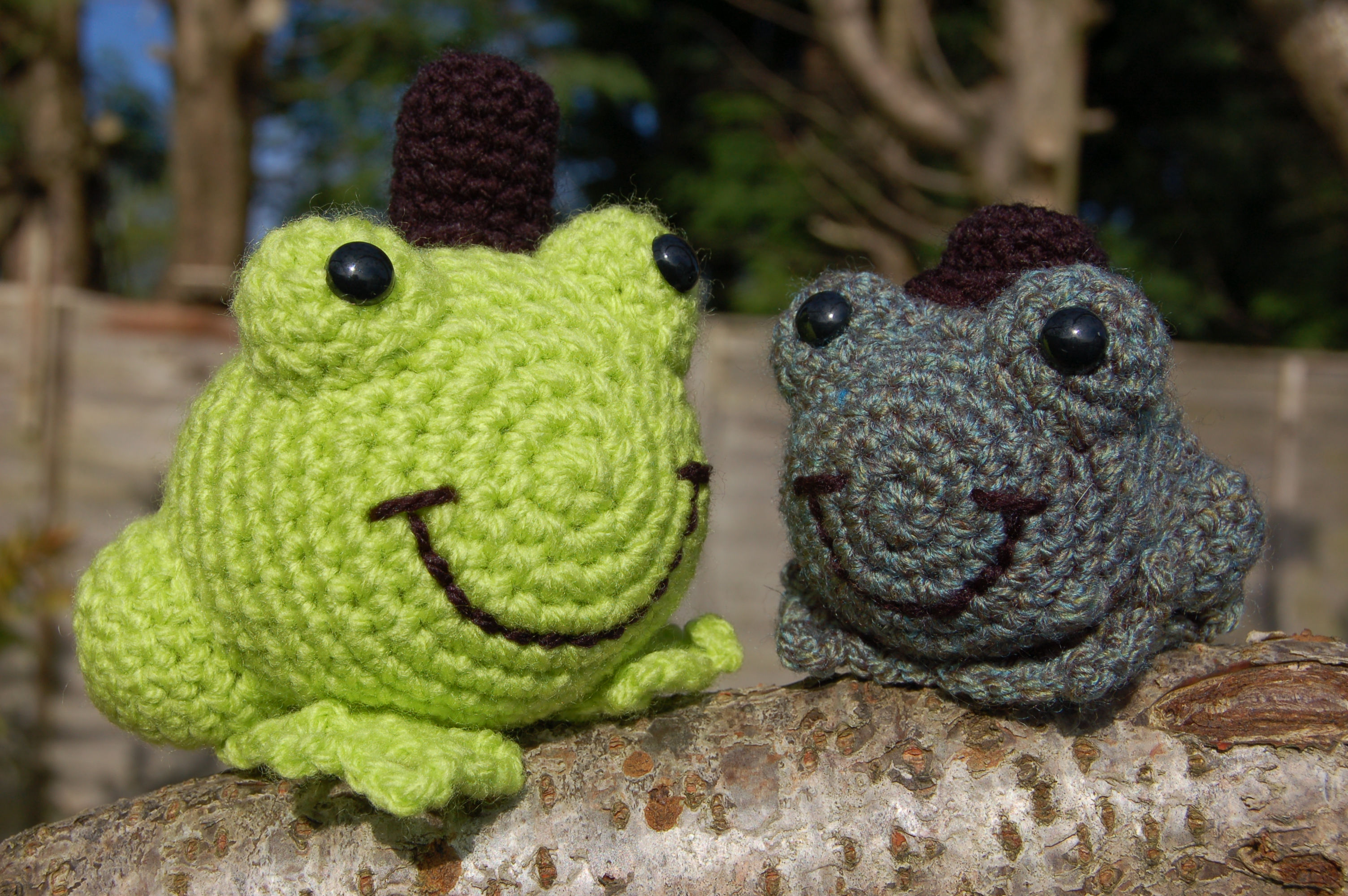 Phileas Frog and Passepartoad Crochet Pattern