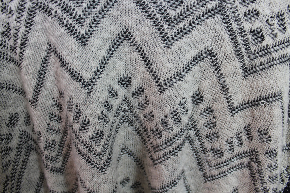 Miniatura: Poncho tejido