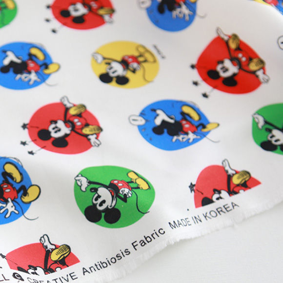 Thumbnail: Disney Patterns, Mickey Mouse Wappen print 100% Cotton Fabric by the yard DTP